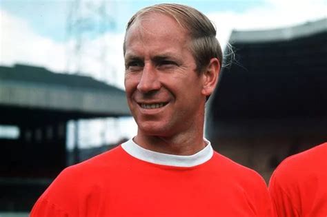 Man United, England soccer great Bobby Charlton dies at 86